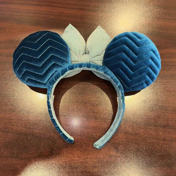 2021 Disney Parks Azul Blue Teal Quilted Velvet Sparkle Bow Minnie Ears Headband - Picture 2 of 2